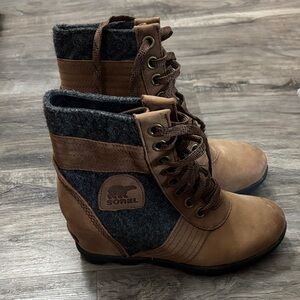 Sorel Women's 7.5 Wedge Boot NWOT